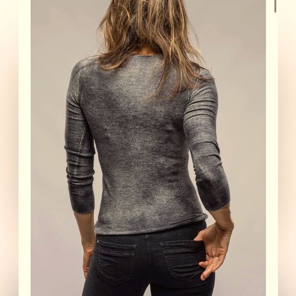 NWT Avant Toi Sloan Soft V-Neck Pullover In Charcoal Husky Small - Picture 6 of 13